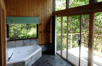 Resort Treetops 4*